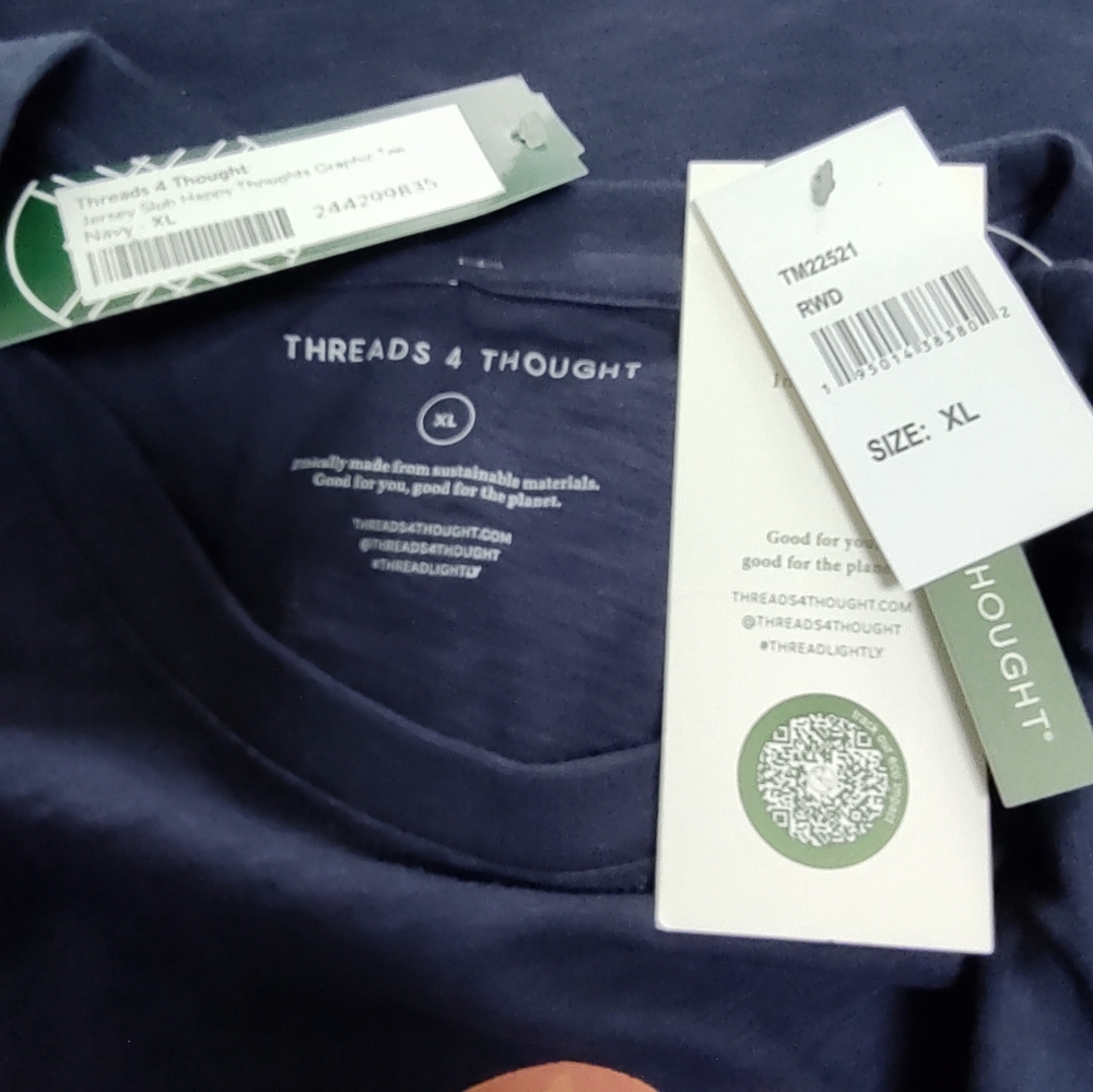 Threads 4 Thought happy thoughts graphic tee - Picture 3 of 5